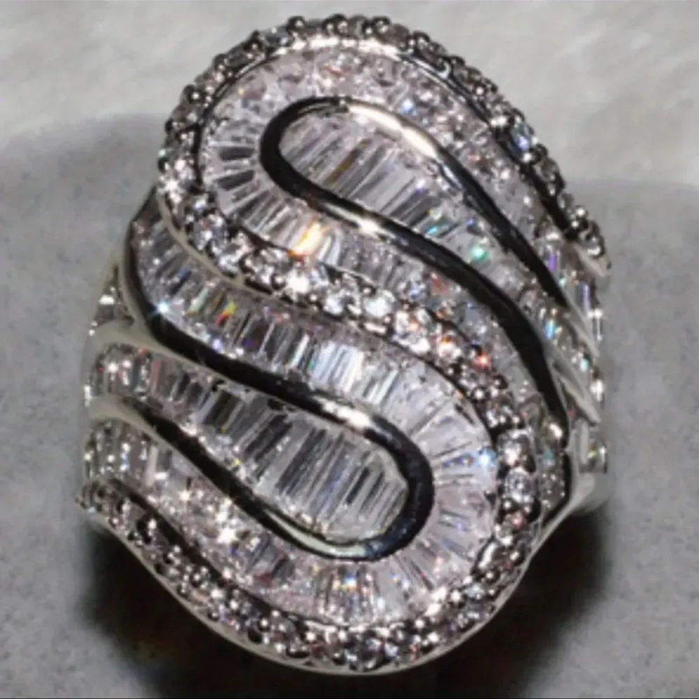 Glamorous, Bling, Cubic Zirconia, Statement Ring, Sz 8